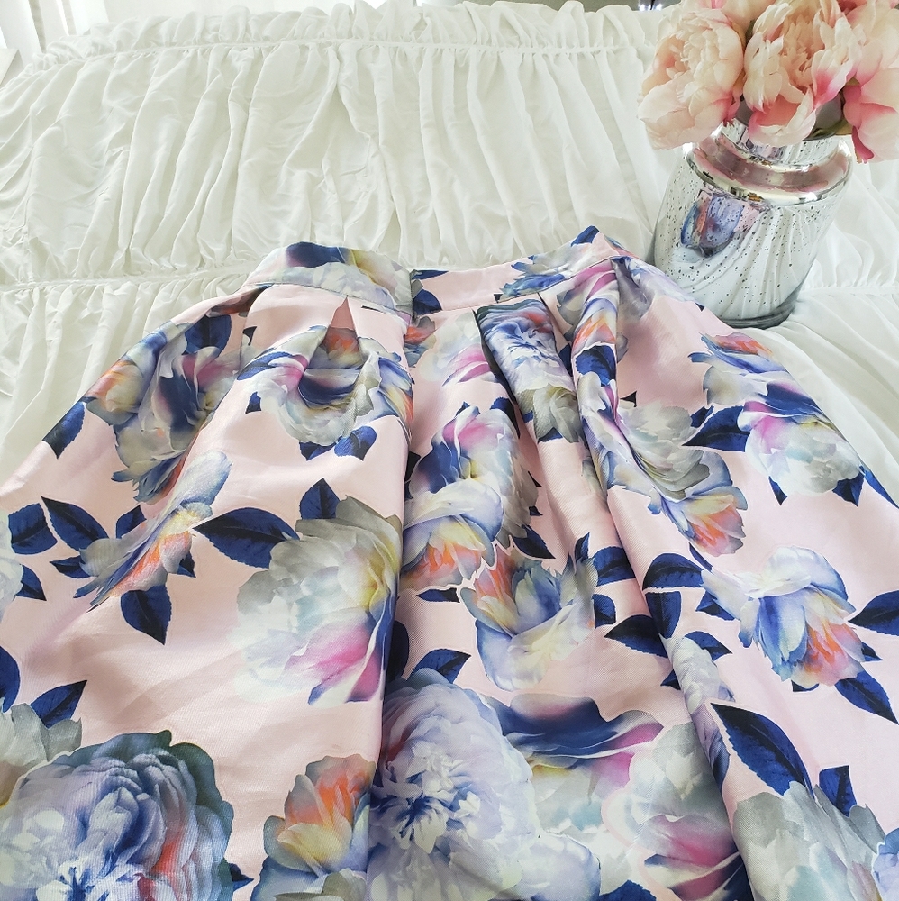 Pink skirt